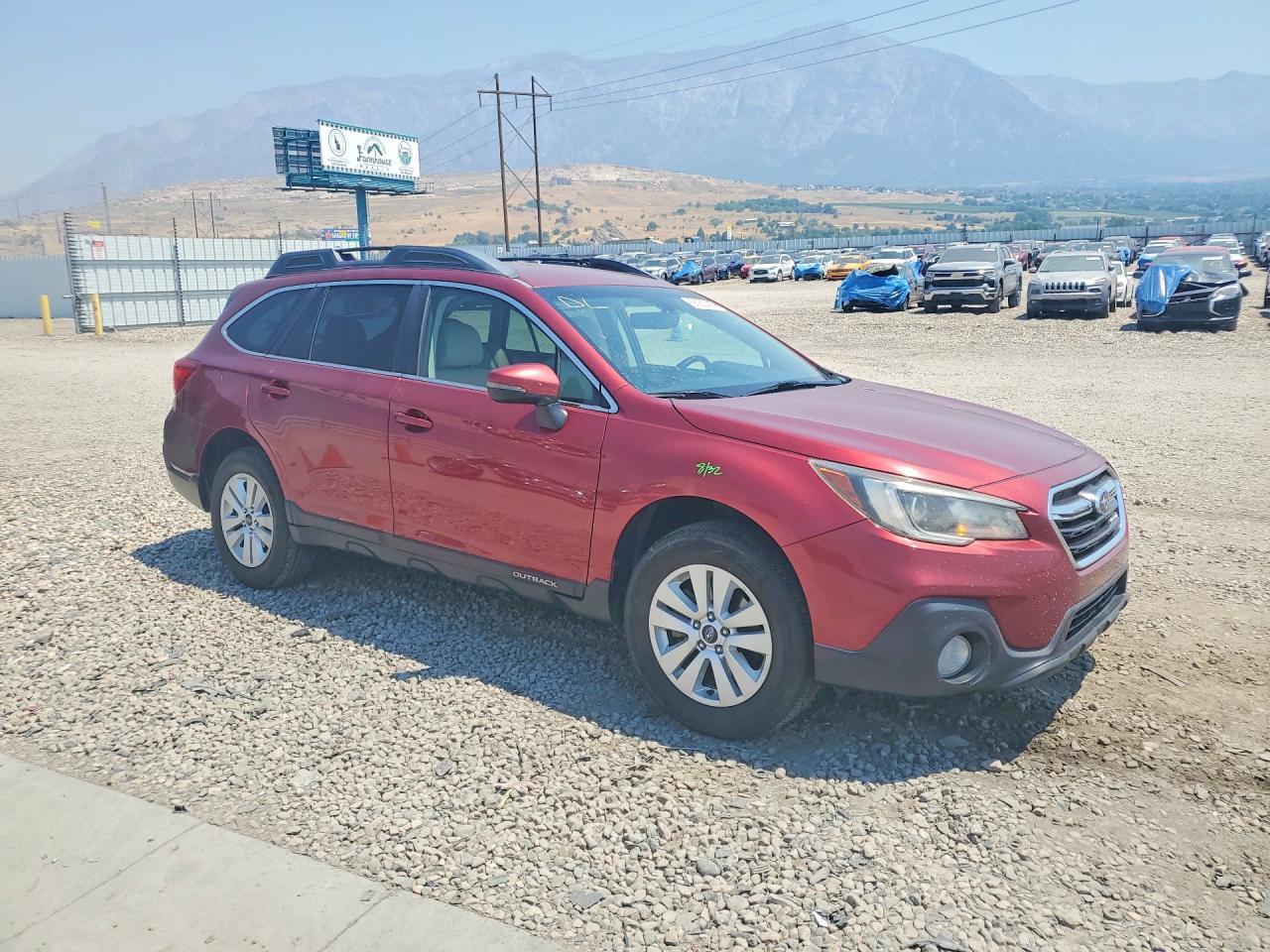 2019 Subaru Outback 2.5I Premium - Image 4