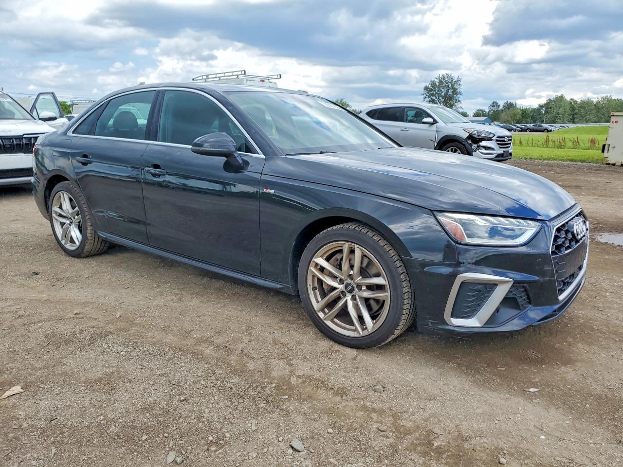 2020 Audi A4 Premium Plus - Фото 4
