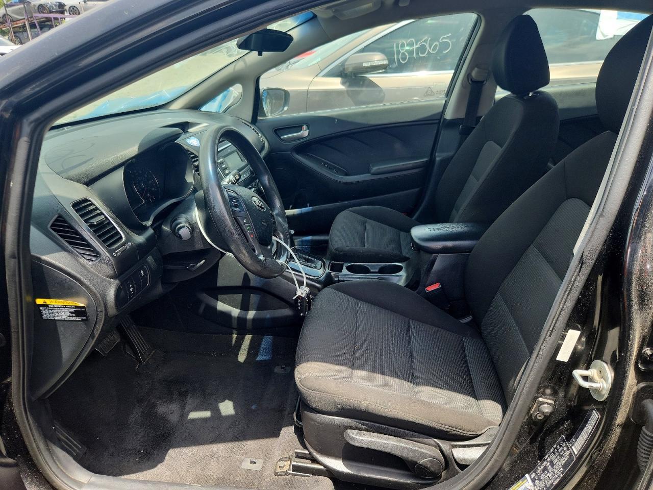 2017 Kia Forte Lx - Image 7