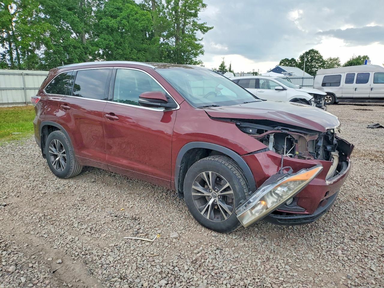 2016 Toyota Highlander Xle - Фото 4