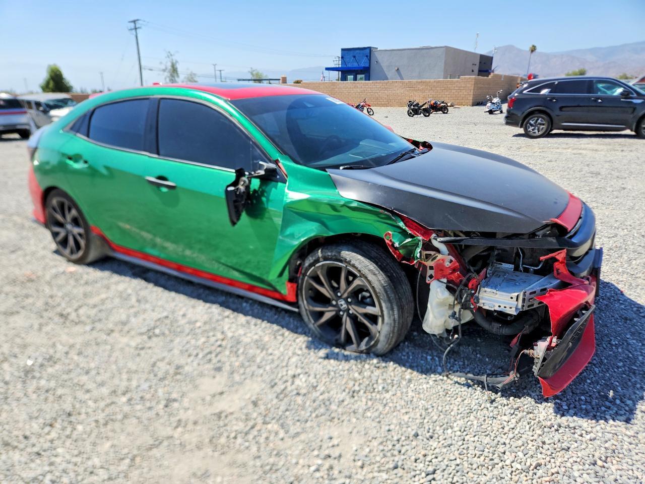 2018 Honda Civic Sport Touring - Фото 4
