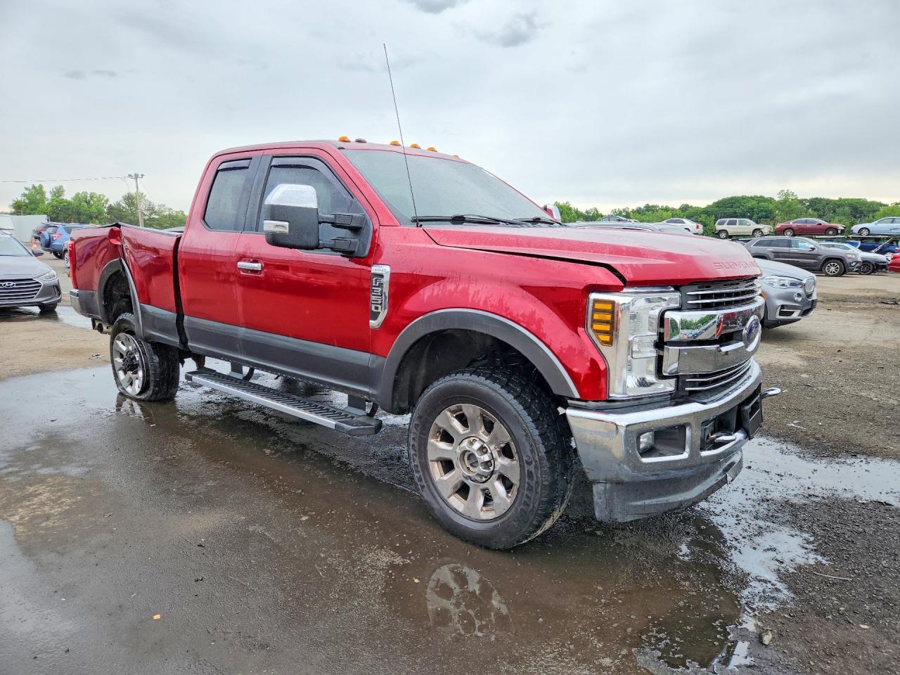 2018 Ford F350 Super Duty - Image 4
