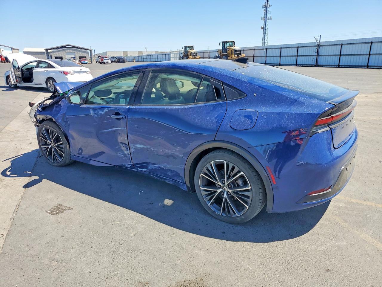 2024 Toyota Prius Xle - Image 2
