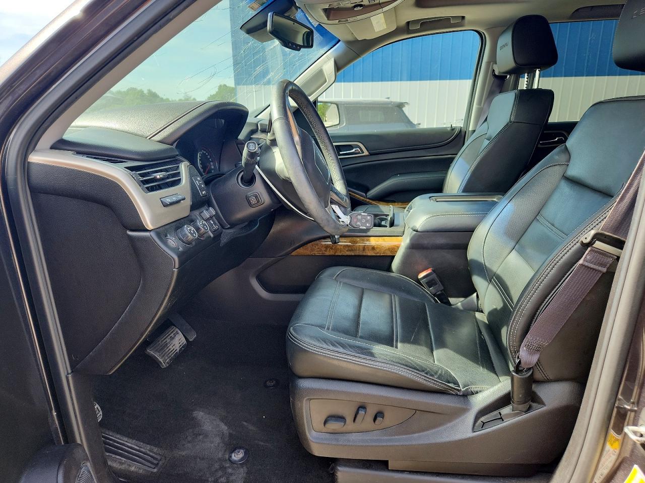 2016 GMC Yukon Denali - Фото 7