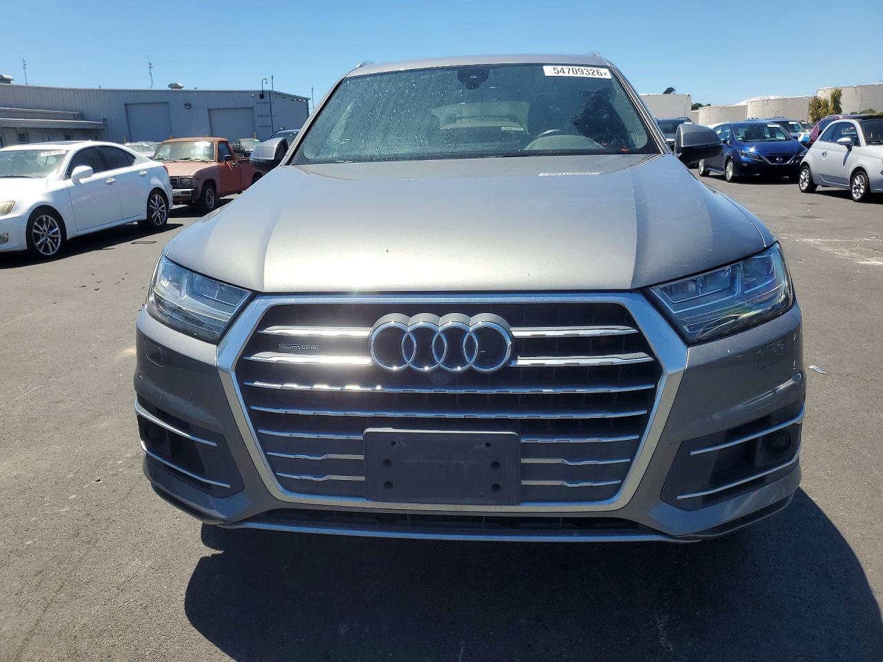 2017 Audi Q7 Premium Plus - Фото 5