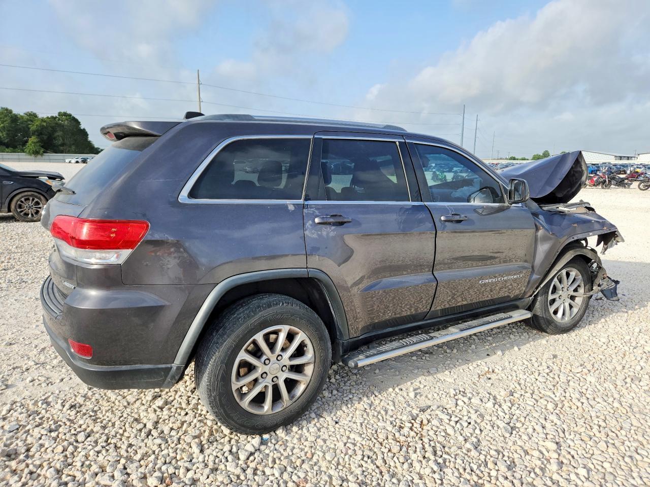 2015 Jeep Grand Cherokee Laredo - Image 3