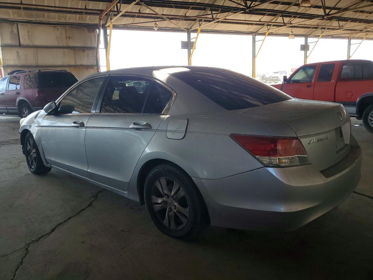2010 Honda Accord Lxp - Image 2