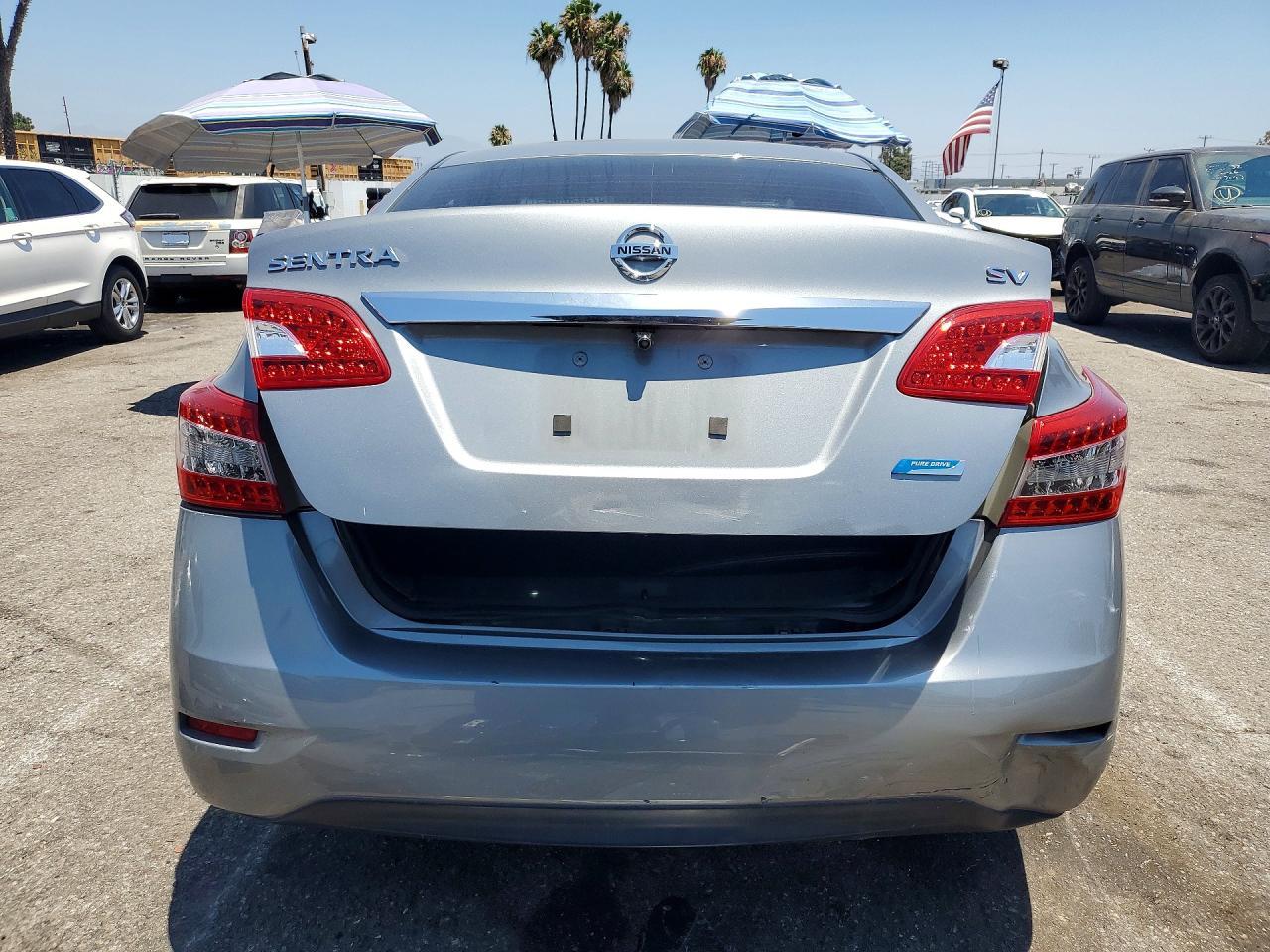 2014 Nissan Sentra - Фото 6