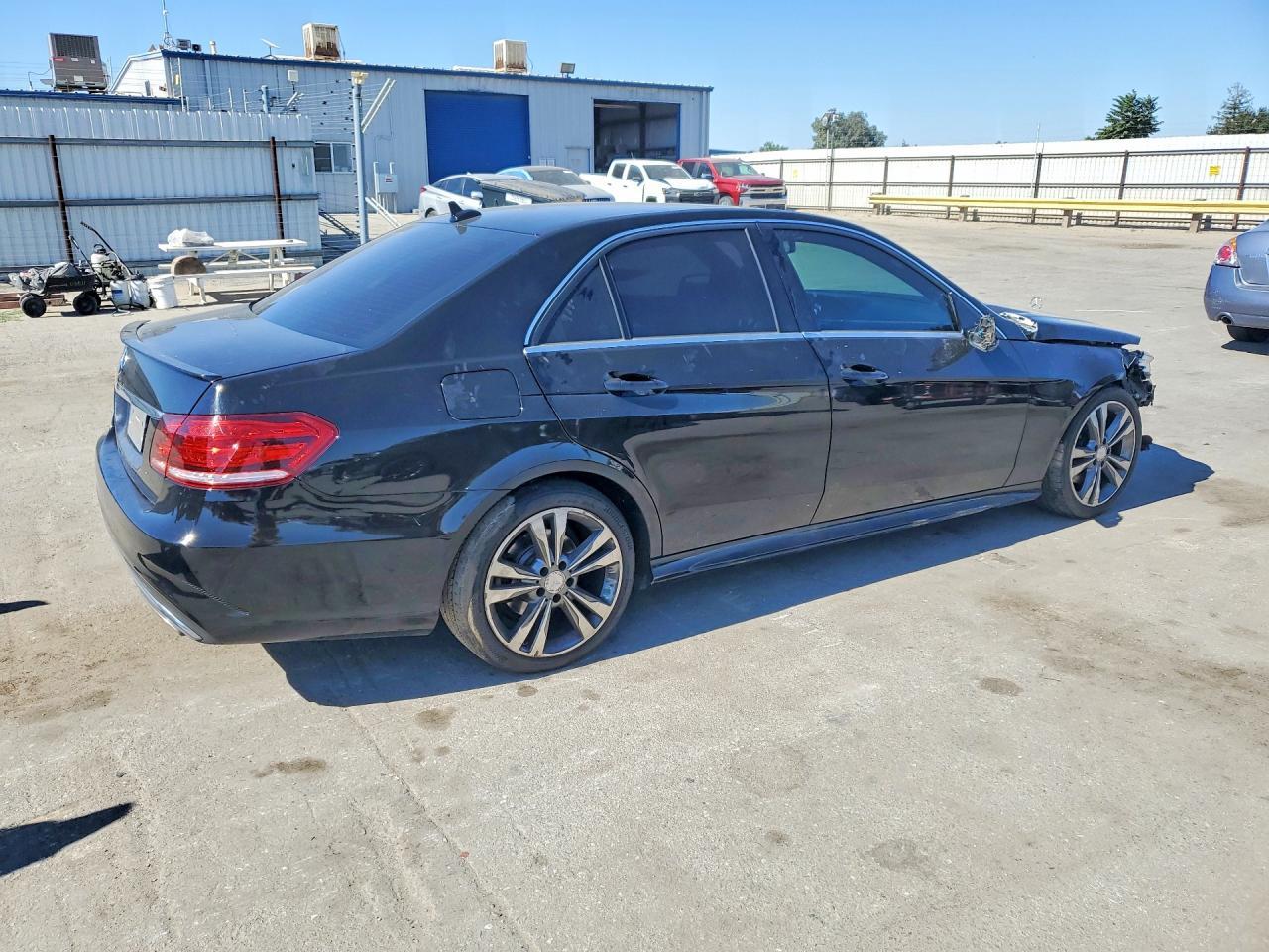 2014 Mercedes-Benz E 350 - Фото 3