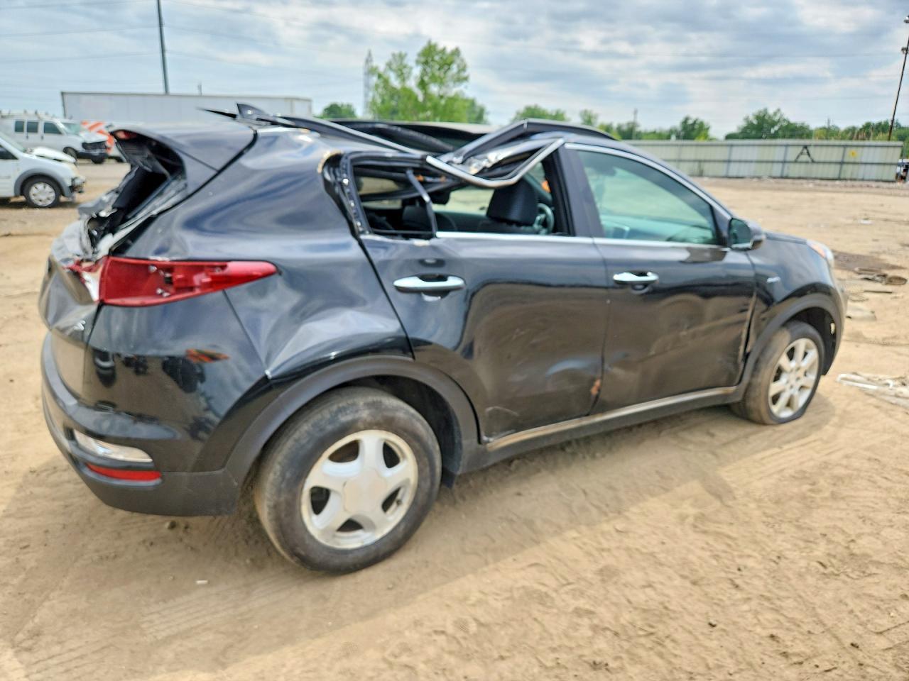 2020 Kia Sportage S - Image 3