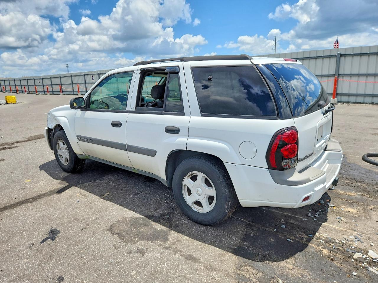 2003 Chevrolet Trailblazer - Фото 2
