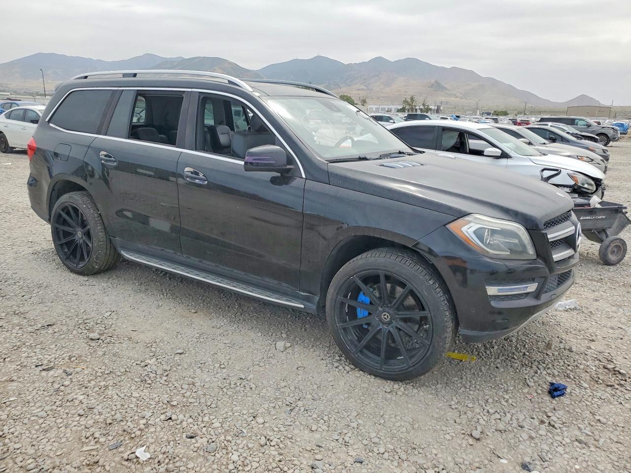 2013 Mercedes-Benz Gl 450 4Matic - Image 4