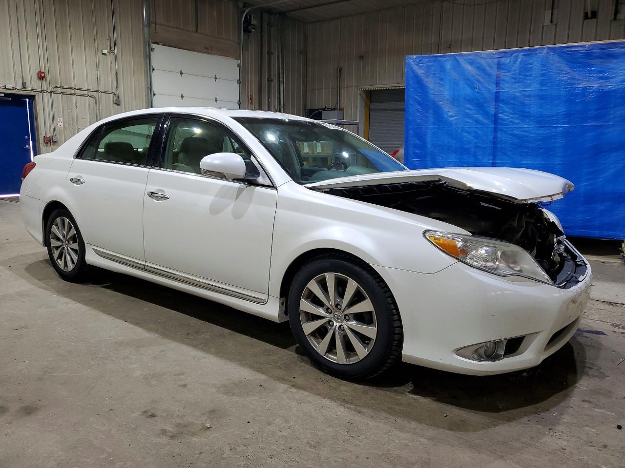 2011 Toyota Avalon Limited - Фото 4