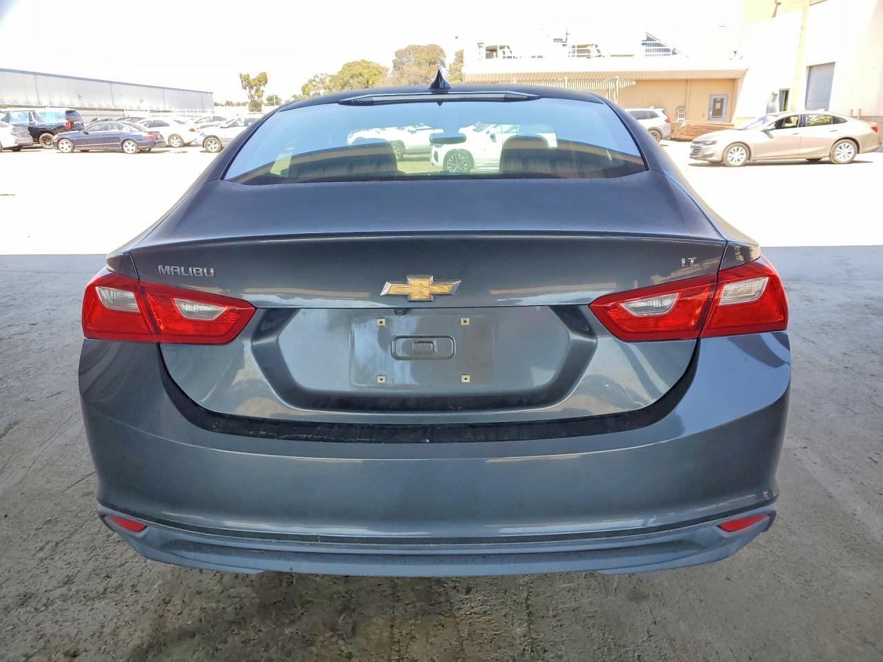 2016 Chevrolet Malibu Lt - Image 6