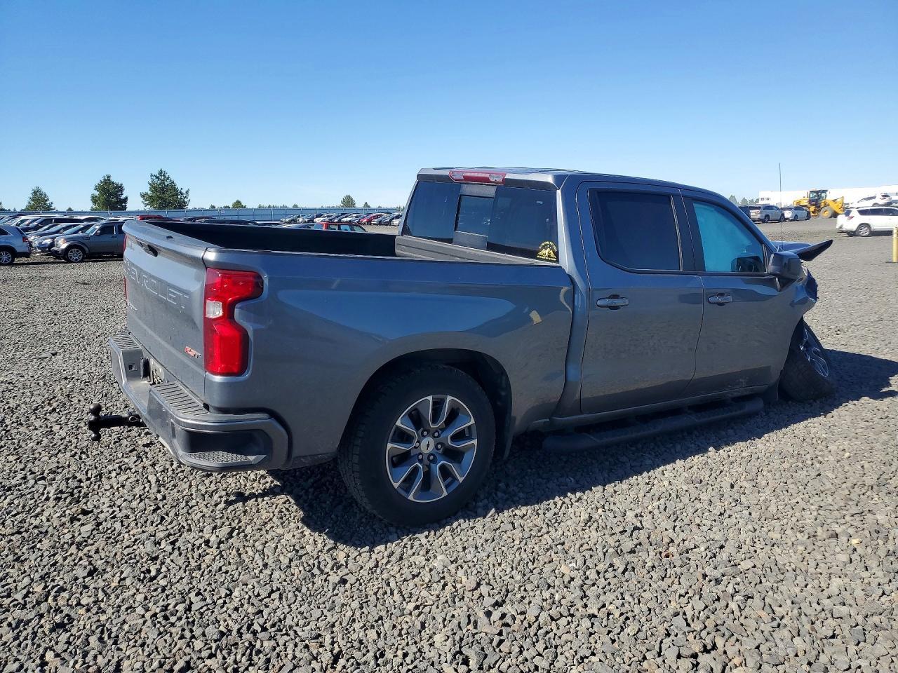 2021 Chevrolet Silverado K1500 Rst - Image 3