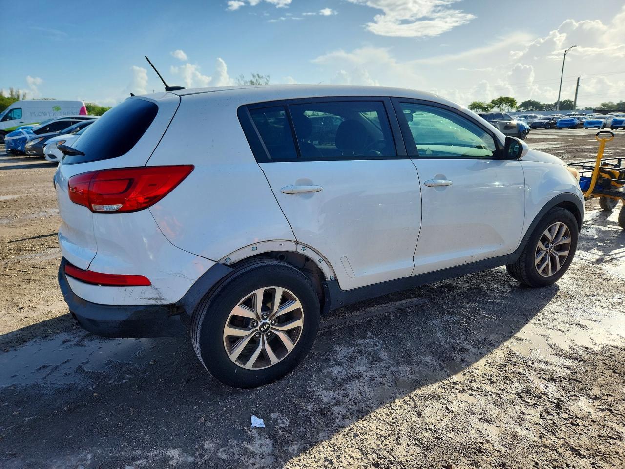 2015 Kia Sportage Lx - Image 3