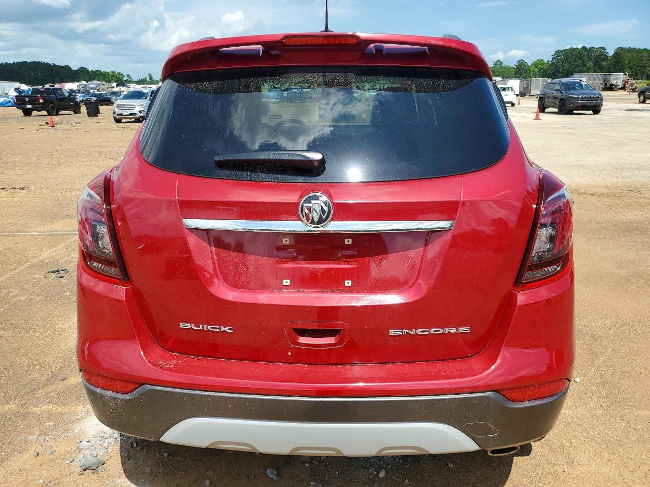 2018 Buick Encore Sport Touring - Image 6