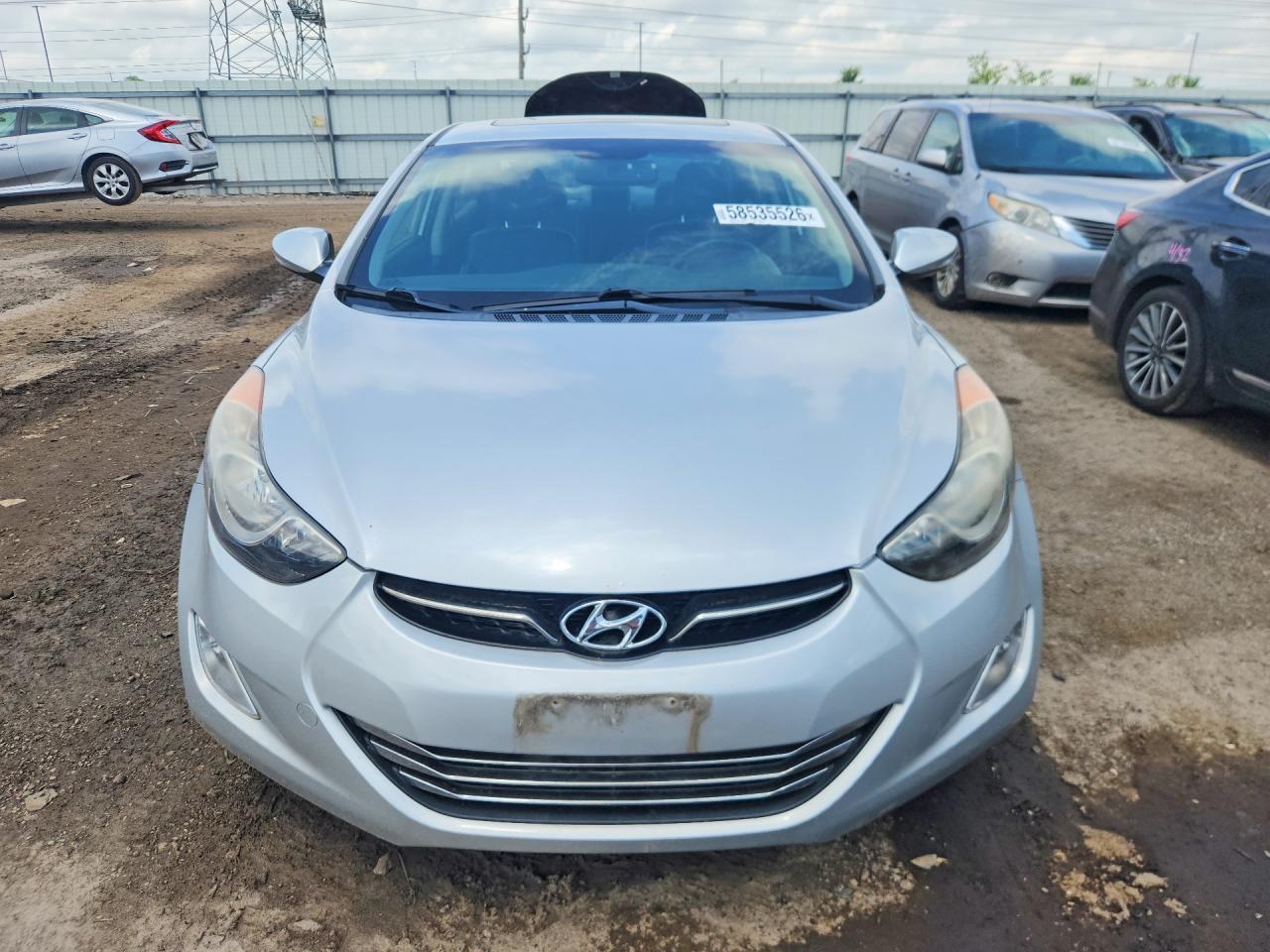 2013 Hyundai Elantra Limited - Image 5
