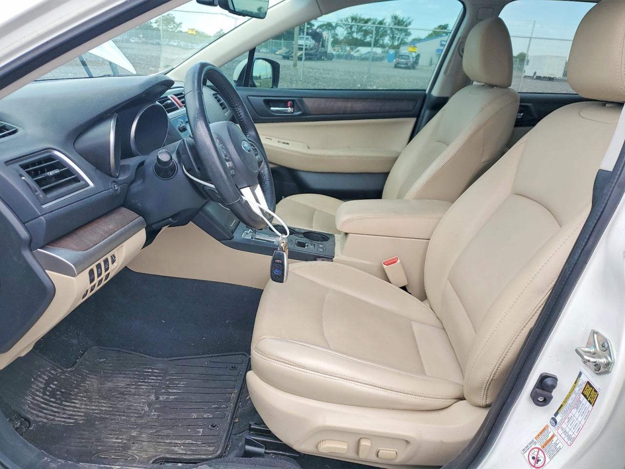2017 Subaru Outback 3.6R Limited - Image 7