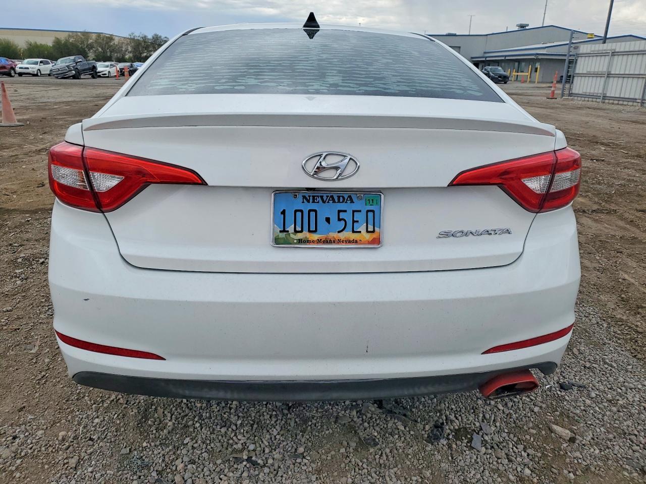 2017 Hyundai Sonata Se - Image 6