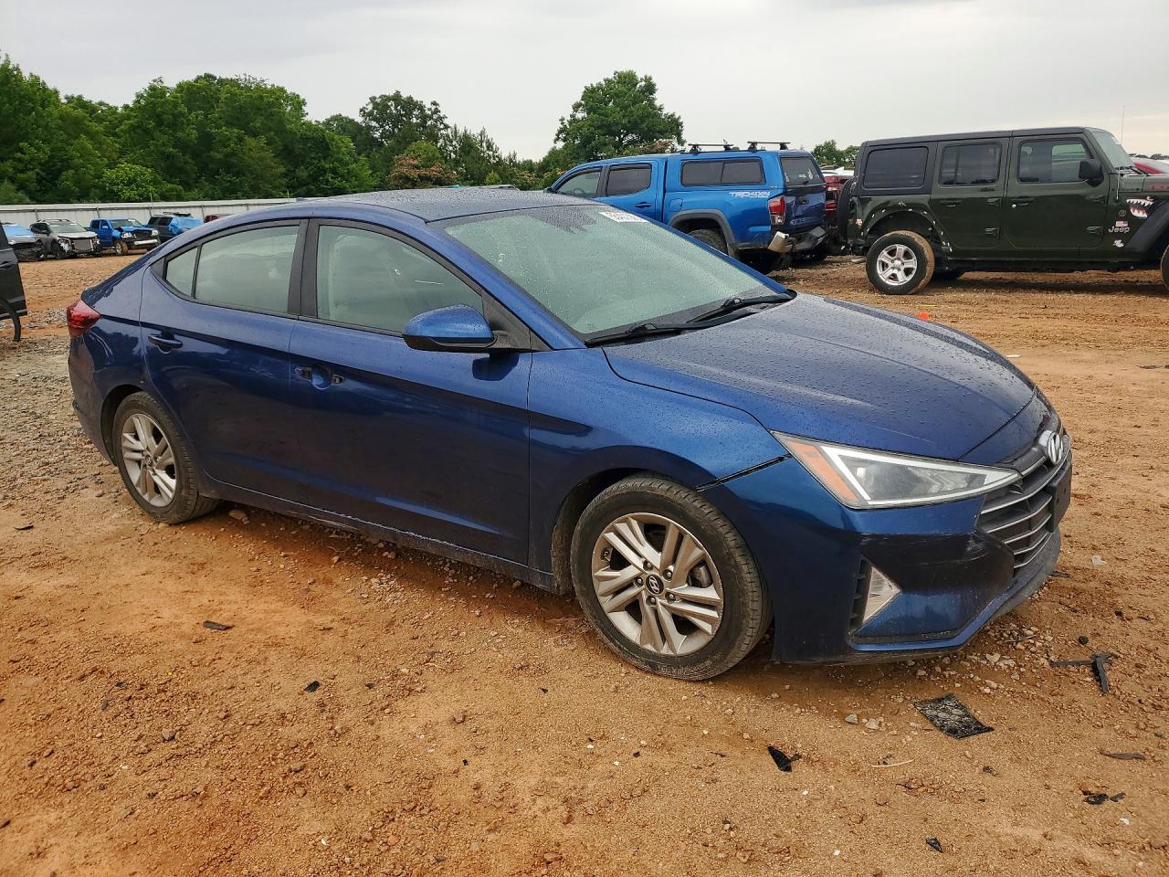 2019 Hyundai Elantra Sel - Image 4