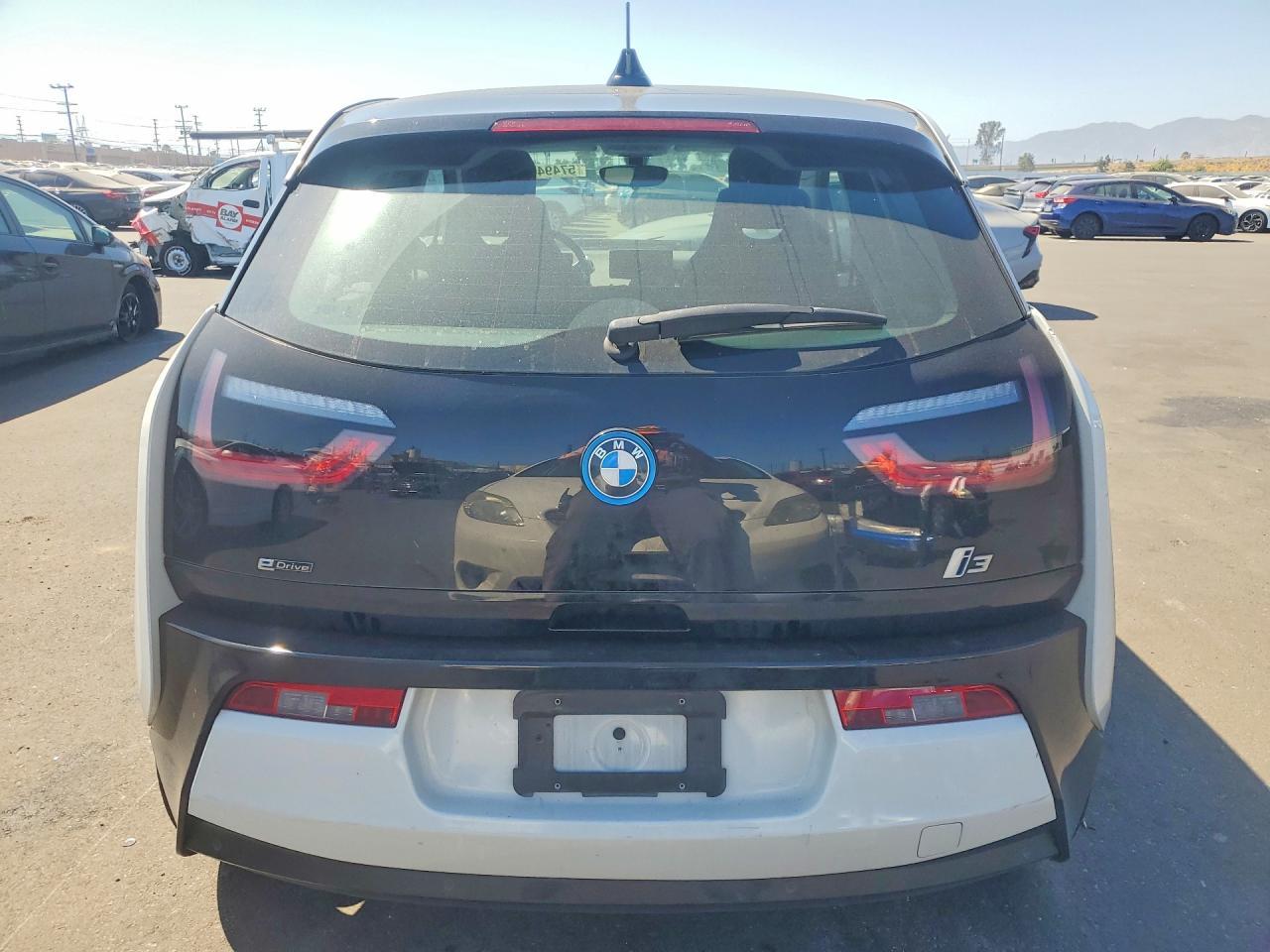 2017 BMW I3 Rex - Image 6