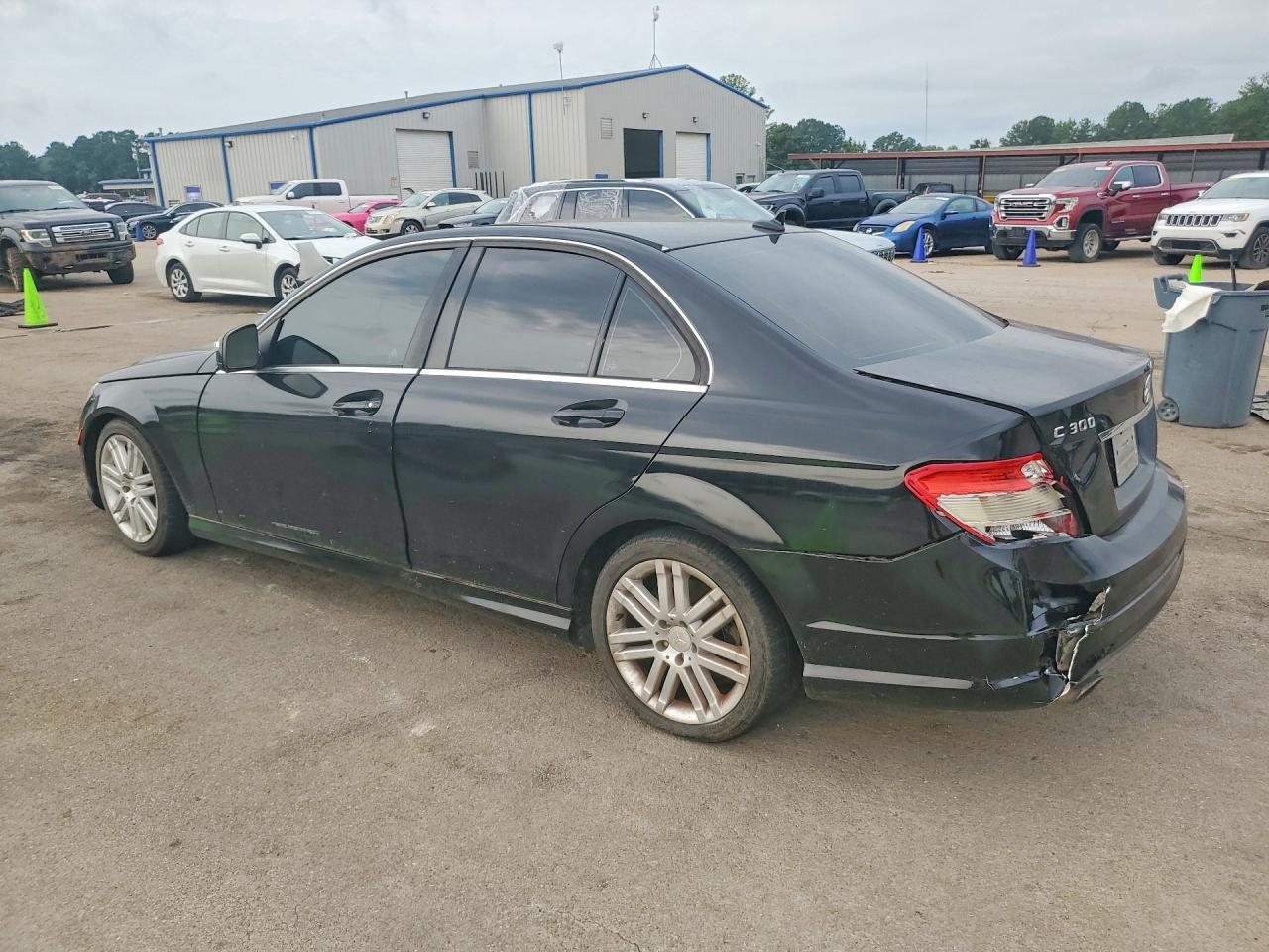 2008 Mercedes-Benz C 300 - Image 2