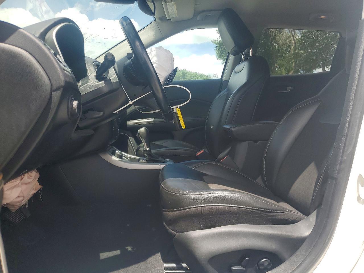 2021 Jeep Compass Latitude - Фото 7