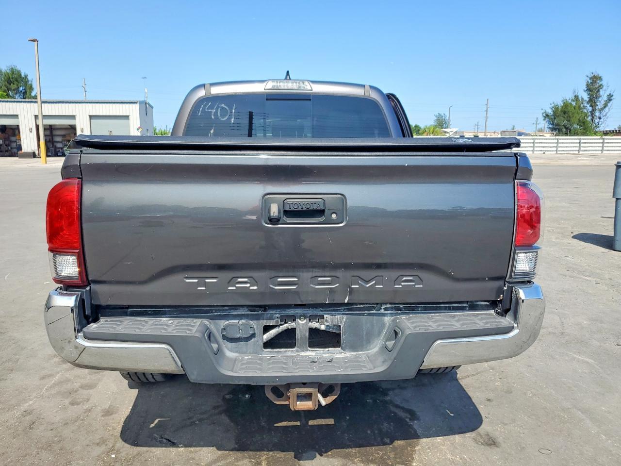 2018 Toyota Tacoma Trd Sport - Image 6