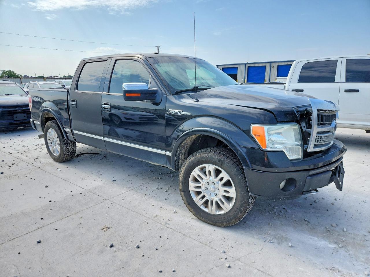 2011 Ford F150 Supercrew - Image 4