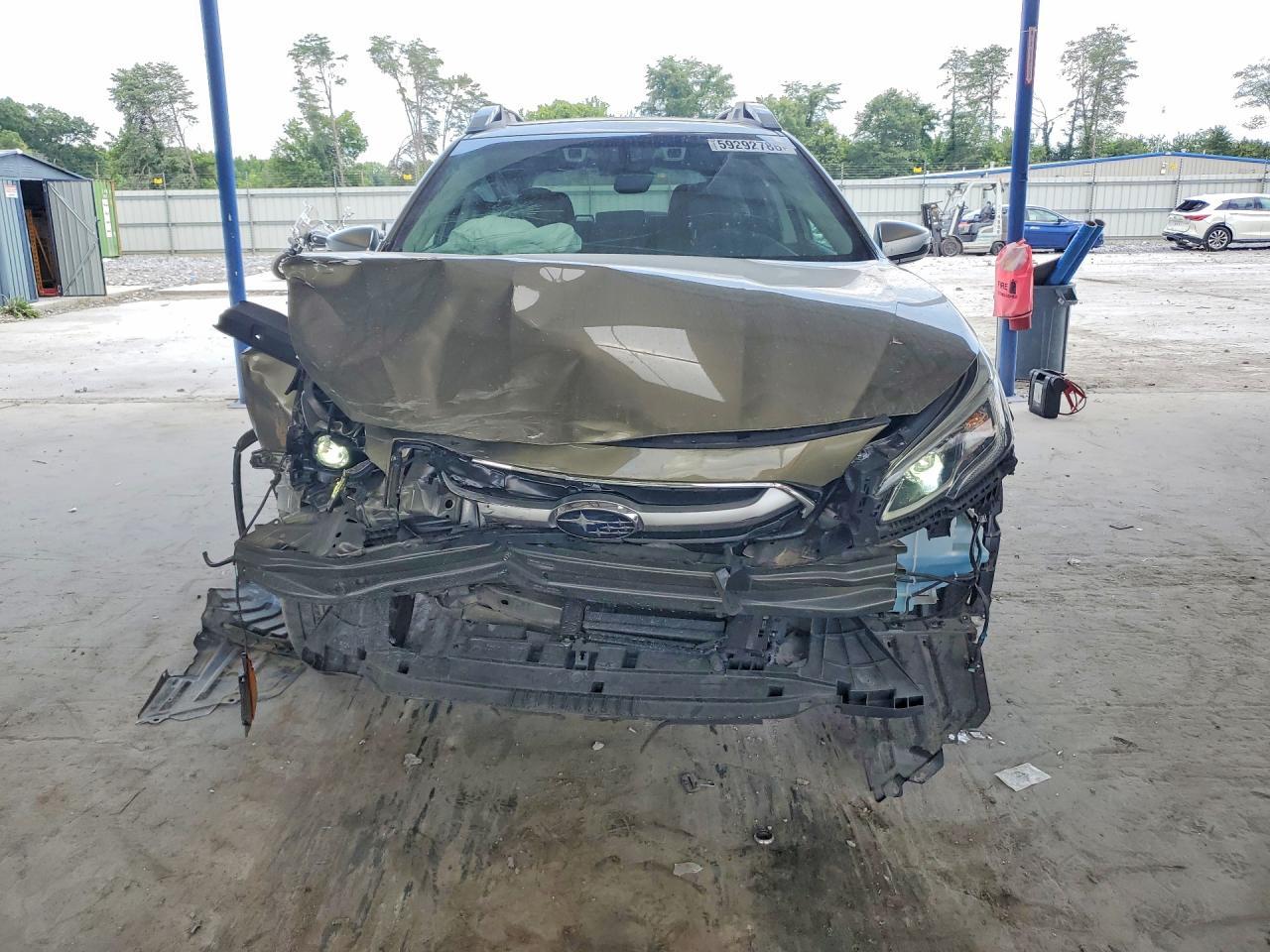 2022 Subaru Outback Touring - Image 5