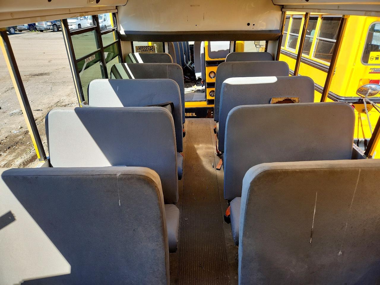 2014 Ford E450 School Bus - Фото 6