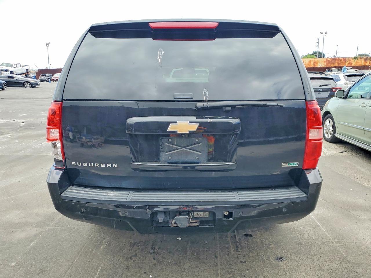 2011 Chevrolet Suburban K1500 Lt - Фото 6