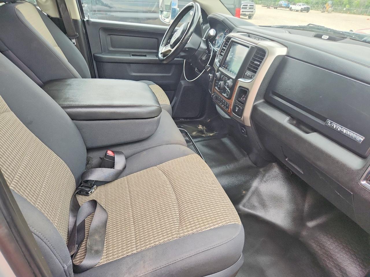 2018 Ram 3500 Laramie - Image 5