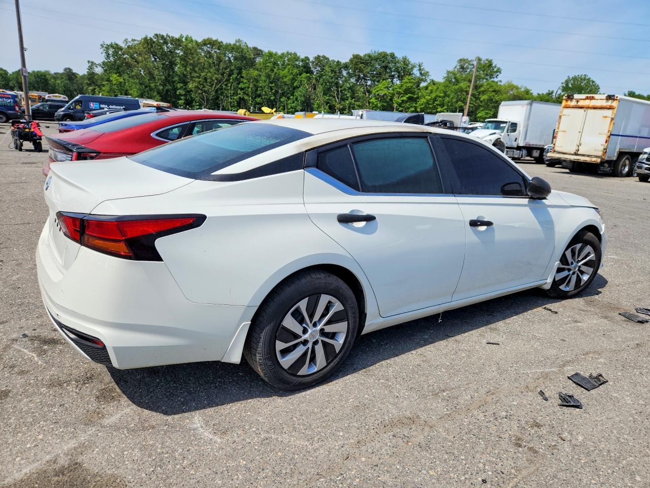 2022 Nissan Altima S - Фото 3
