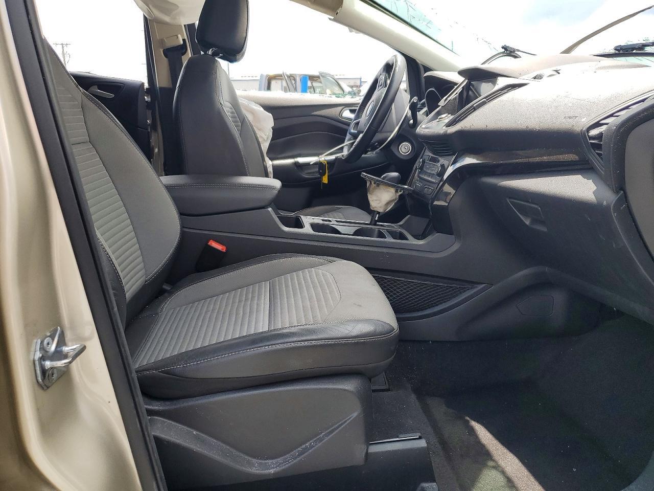 2017 Ford Escape Se - Фото 7