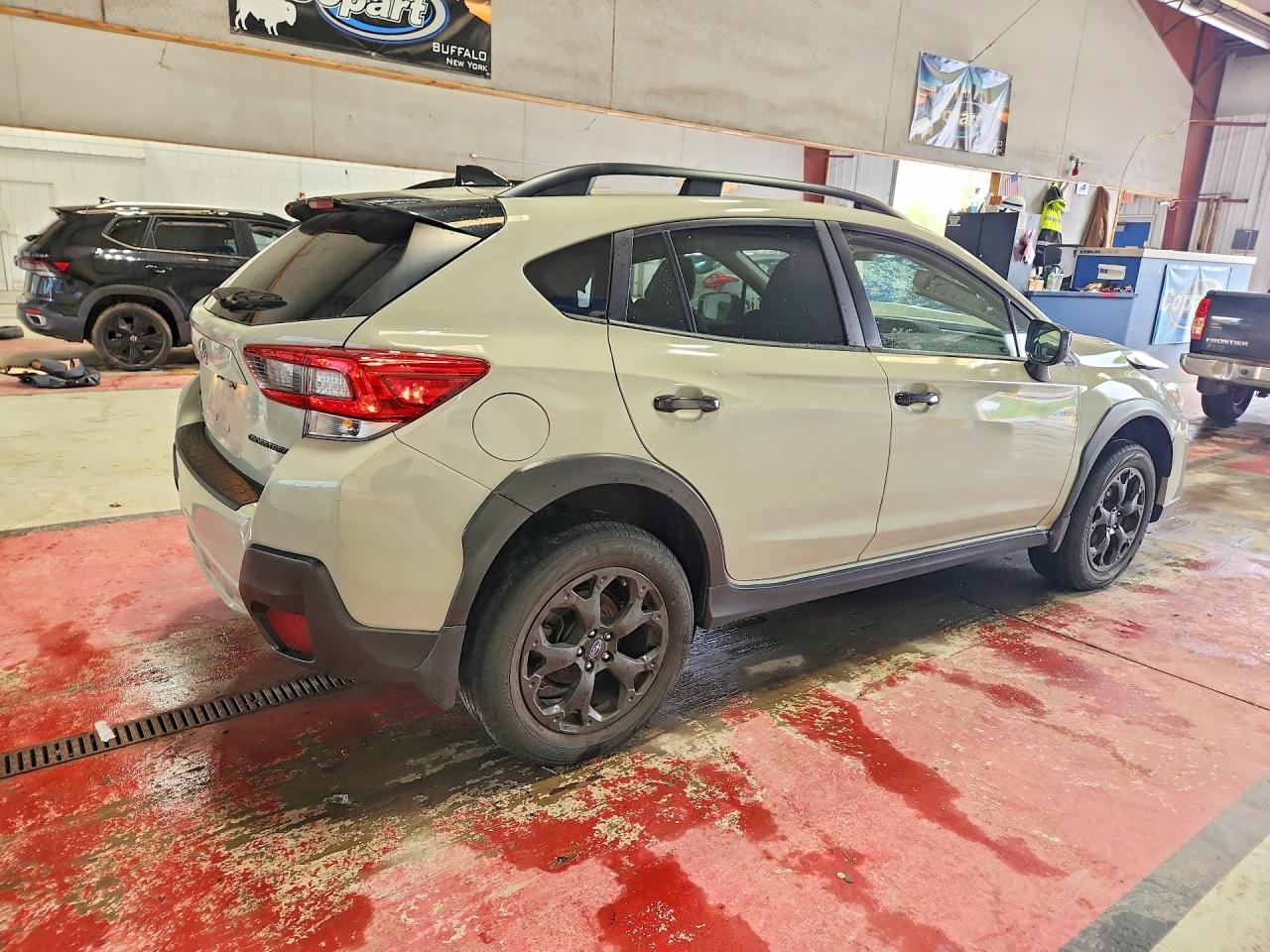 2023 Subaru Crosstrek Premium - Фото 3