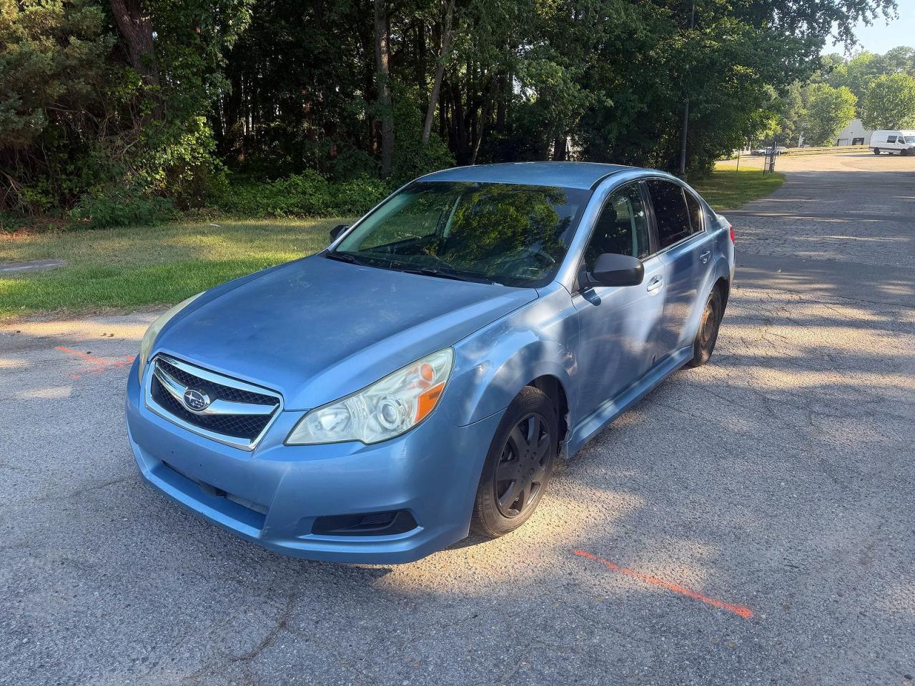 2011 Subaru Legacy 2.5I - Фото 2