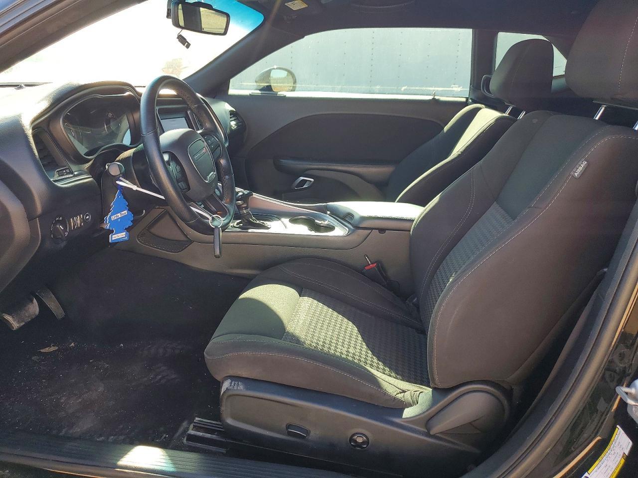 2020 Dodge Challenger Sxt - Image 7