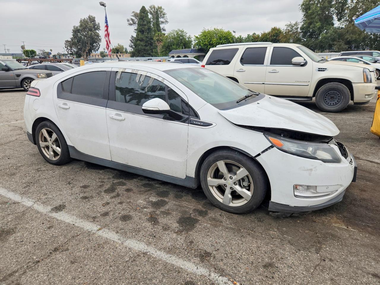 2014 Chevrolet Volt - Фото 4