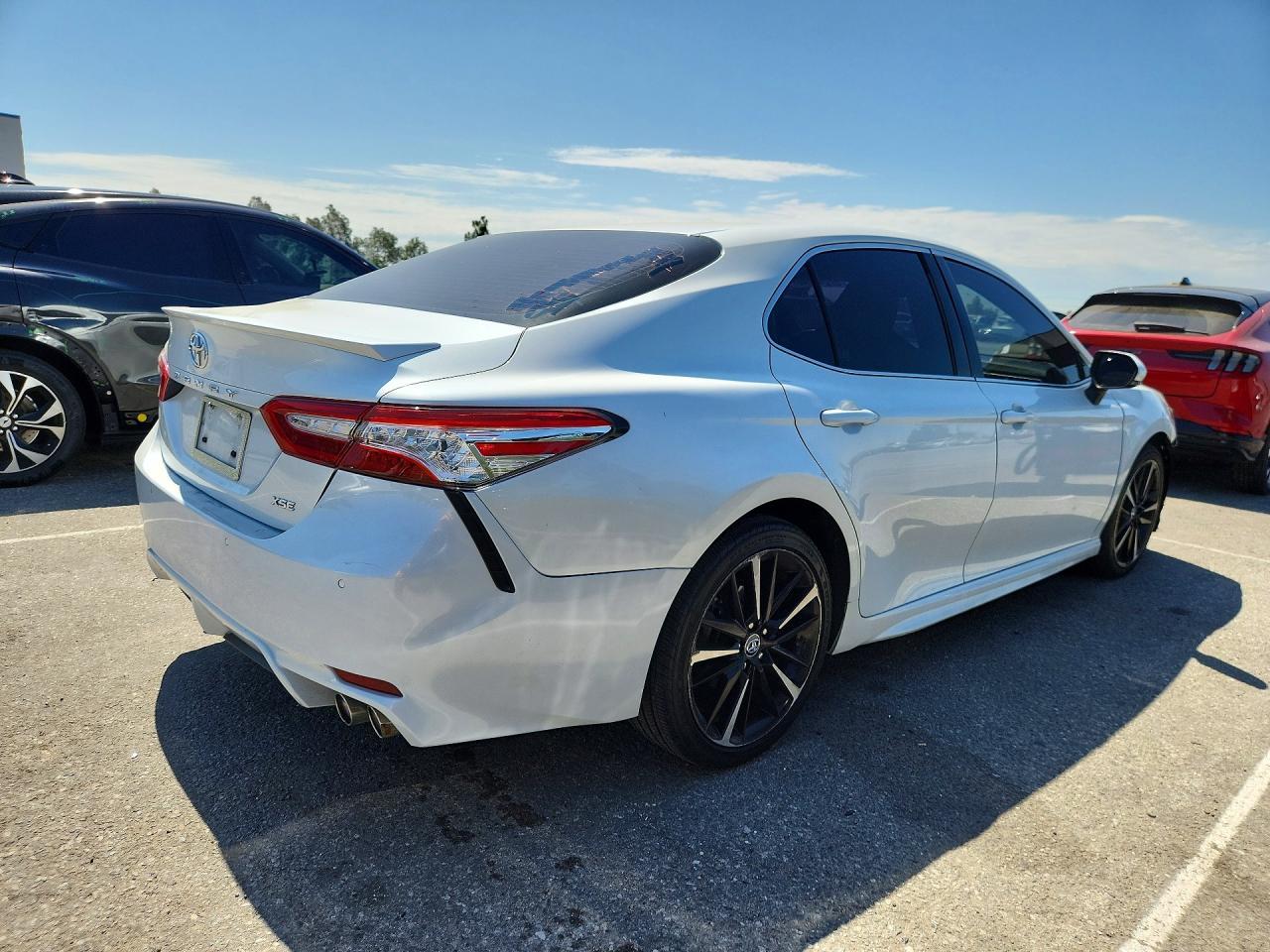 2018 Toyota Camry Xse - Image 3