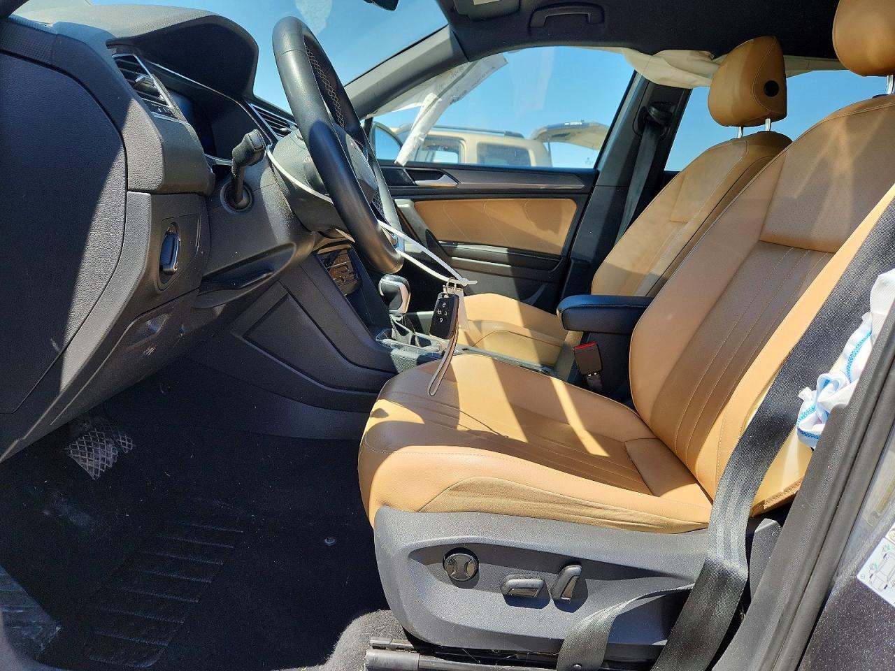 2022 Volkswagen Tiguan Se - Фото 7