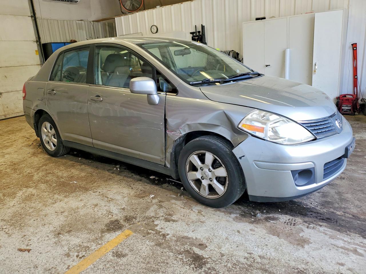 2007 Nissan Versa 1.8 S - Фото 4