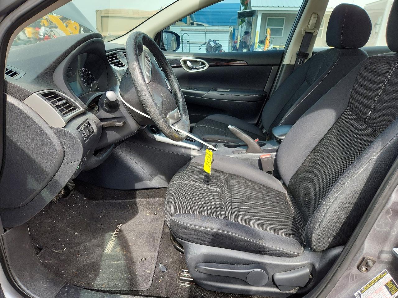 2017 Nissan Sentra S - Image 7