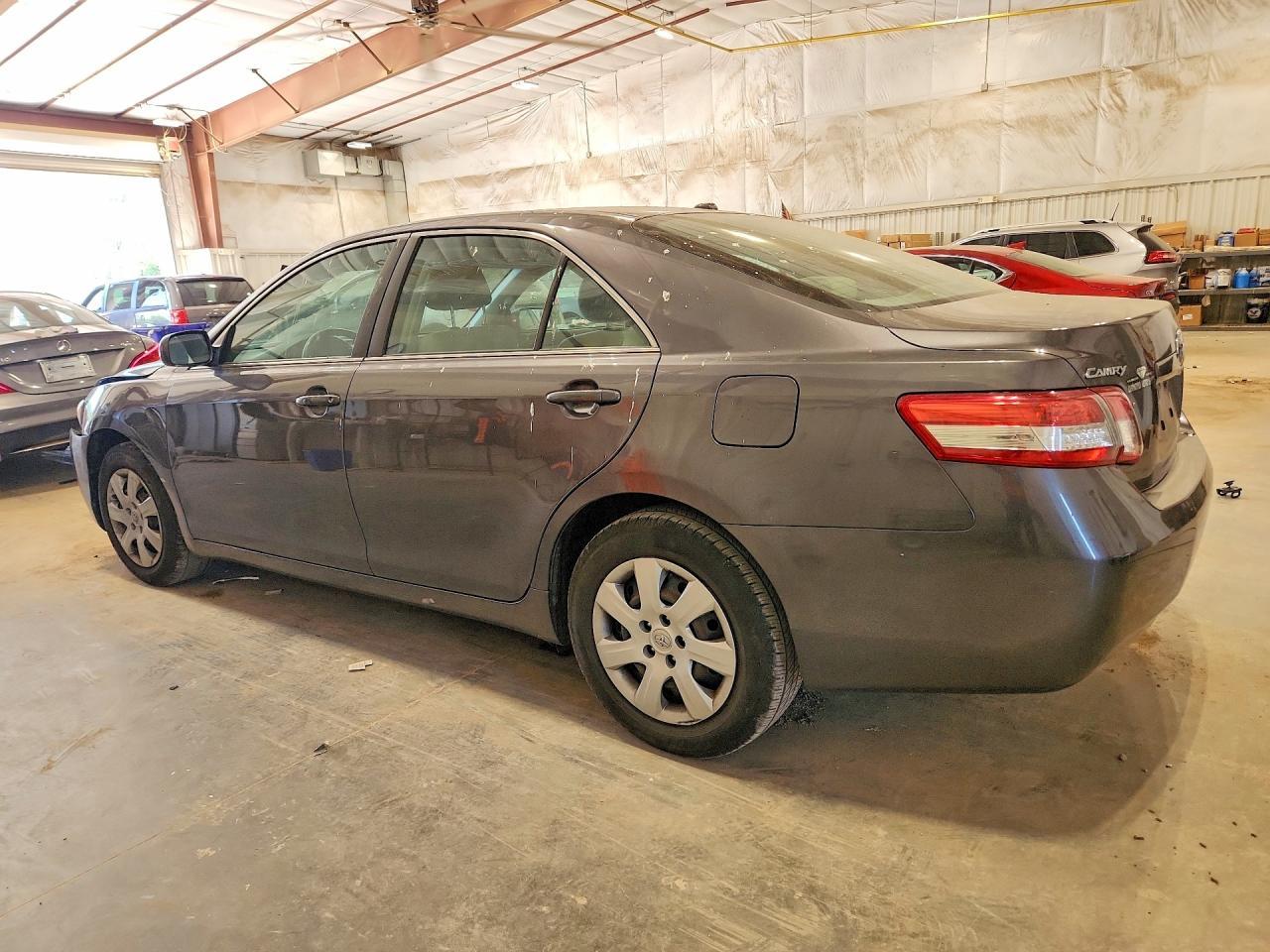 2011 Toyota Camry Le - Image 2