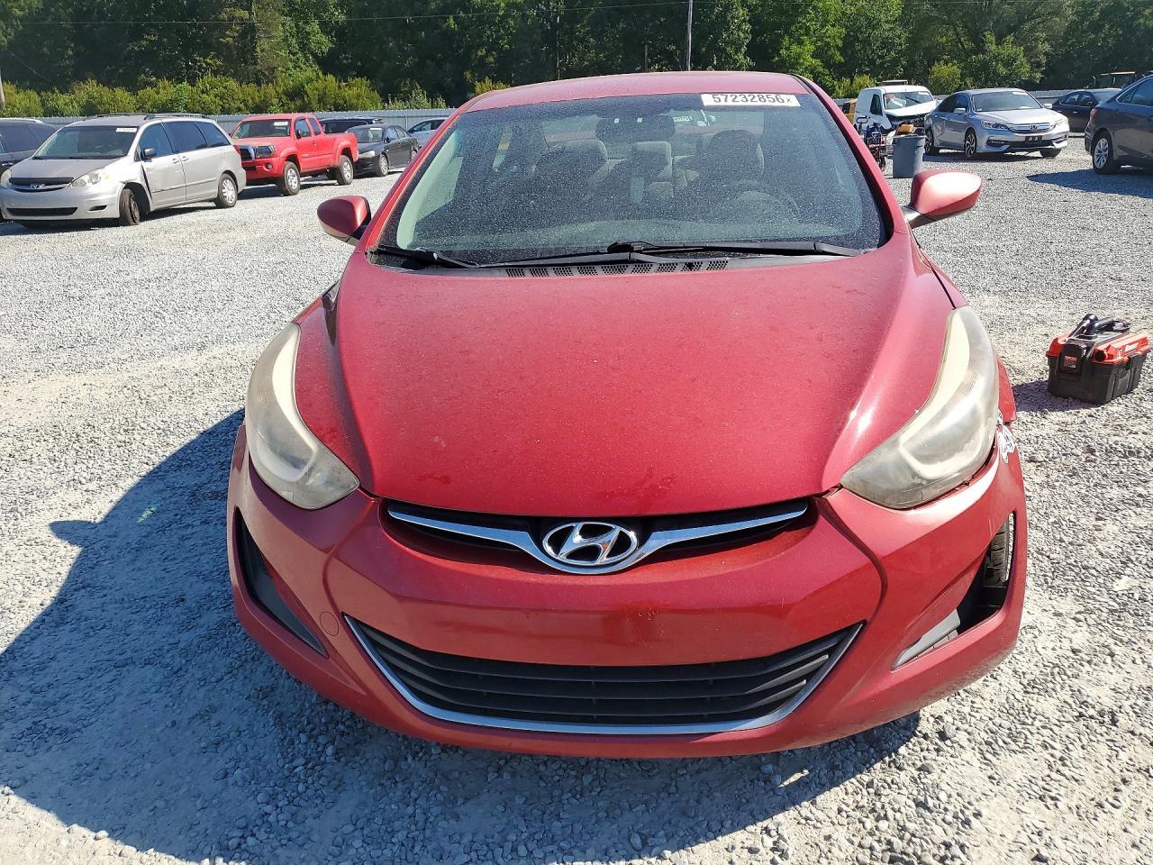 2015 Hyundai Elantra Se - Image 5