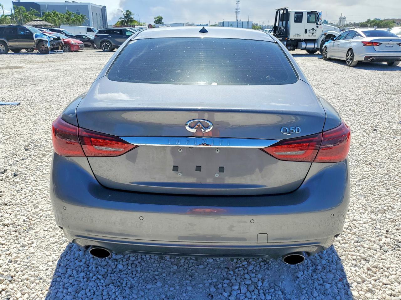 2022 Infiniti Q50 Luxe - Фото 6