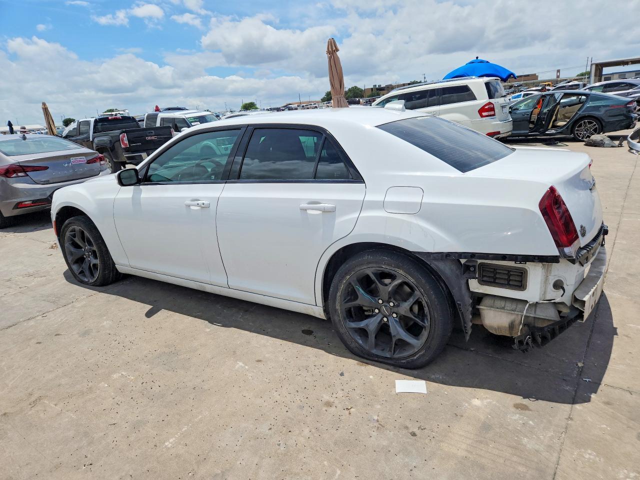 2021 Chrysler 300 S - Image 2