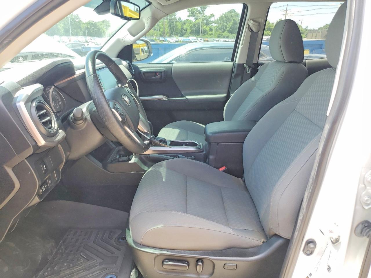 2022 Toyota Tacoma Sr5 V6 - Image 7