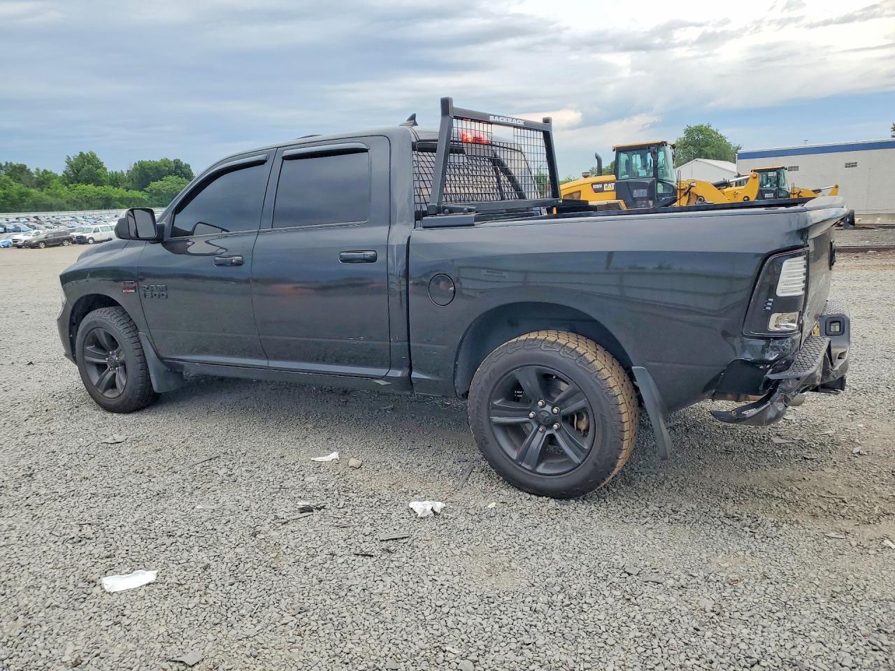 2018 Ram 1500 Sport - Фото 2